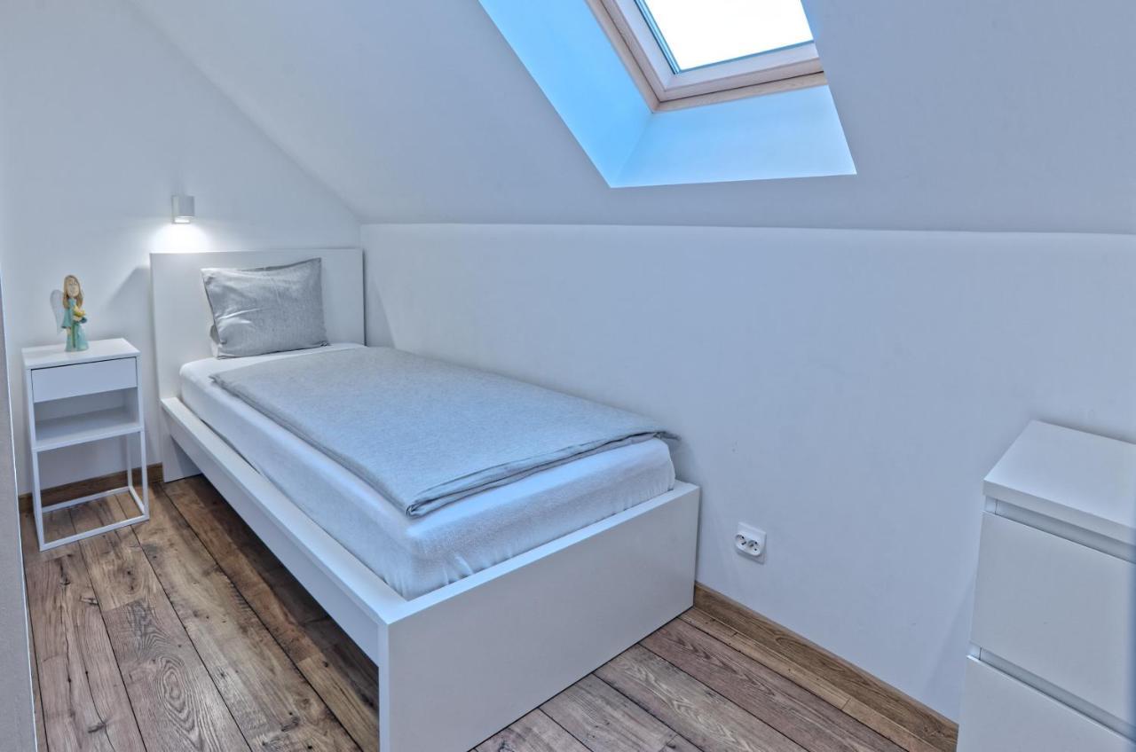 Pod Bukiem Apartment *